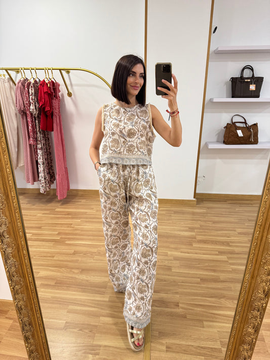 Conjunto Martina beige lino